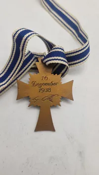 WWII German Mother's Cross in Bronze (Ehrenkreuz der Deutschen Mutter)