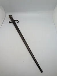 Fransk Model 1874 bajonet med skede