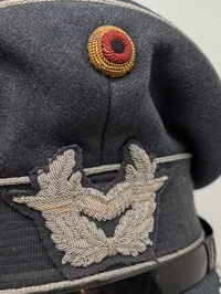 Tysk Luftwaffe Officer Visirhue med Sølvbroderet Egeløvskrans