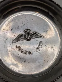 Dansk Sølvplet Bakke med Marine flyver Emblem, Julen 1939