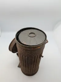 Tysk M38 Gasmaske med Metalbeholder, mærket bwz 44