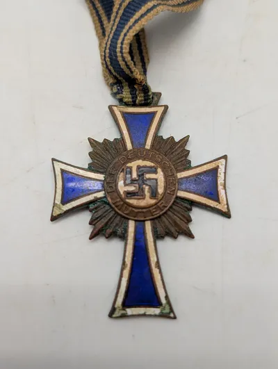 Tysk Ehrenkreuz der Deutschen Mutter i Bronze