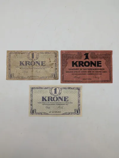 Tre danske 1 Krone nødpenge-sedler fra Nationalbanken, 1914-1921