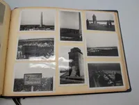 To vintage fotoalbum i læder og tekstil Soldat før under og efter krigen DK 