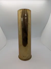 1945 US 105mm Brass Artillery Shell Casing