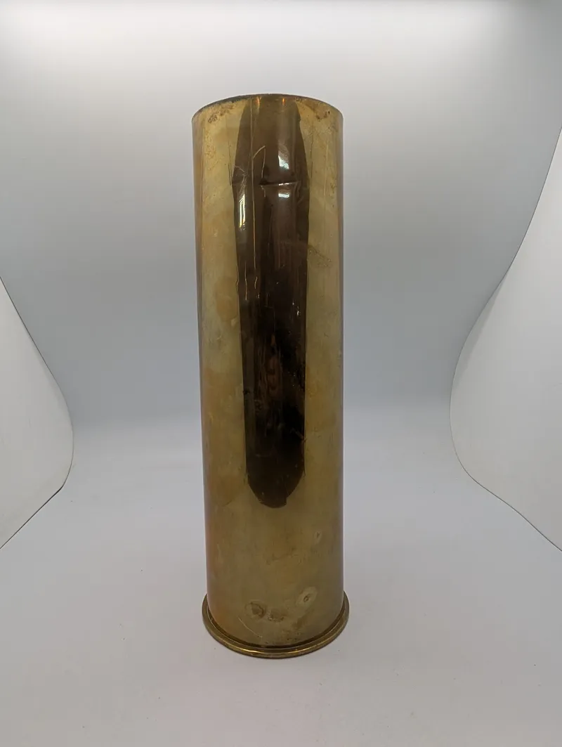 1945 US 105mm Brass Artillery Shell Casing