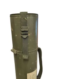 Dansk 84 mm Eksercerpatron Hu M/65 til Carl Gustaf Dysekanon med Transportrør