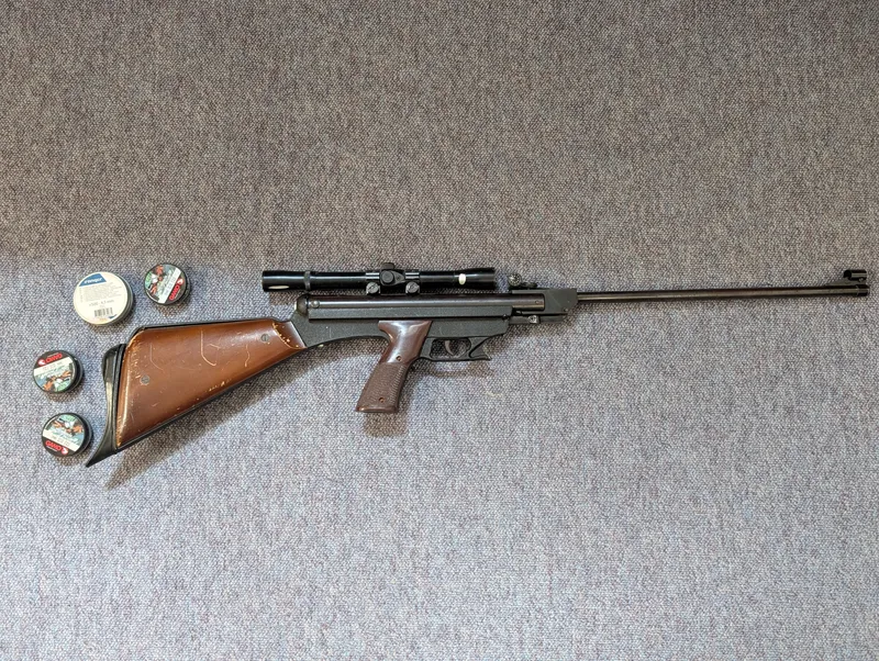 Vintage Gamo 4.5 mm Air Rifle with Scope and Pellets