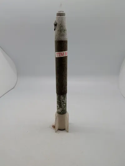Militær Øvelsesraket med Finner og TTM Mærkning