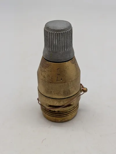 Militær Artilleri Brandrør M/49/62 i Messing og Aluminium