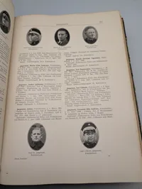 Dansk Politistat, bind I og II, halvbind i marmoreret papir