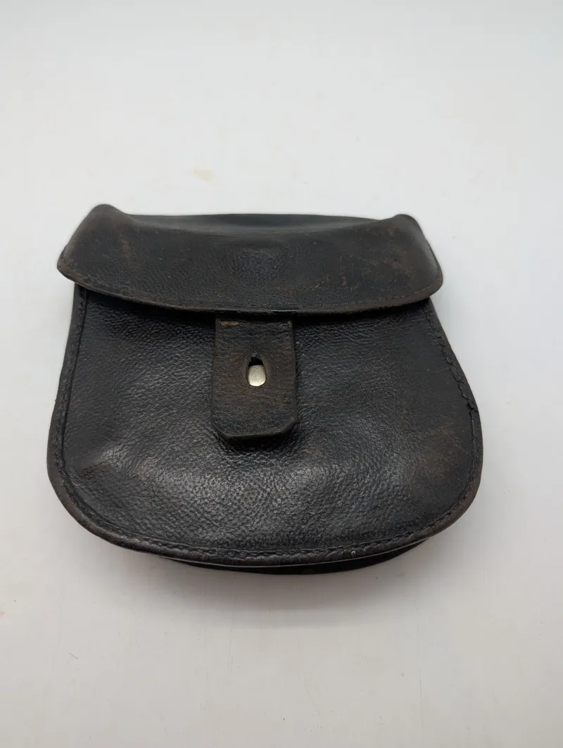 Dansk 1867 patrontaske godt stemplet 