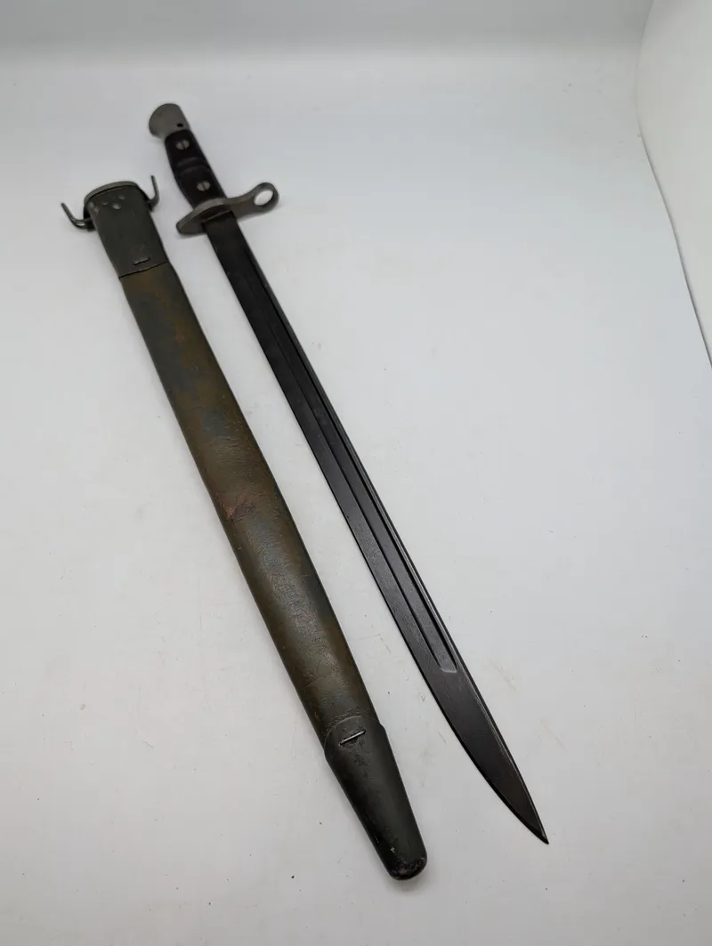 Amerikansk M1917 Bajonet med M1917 Læderskede