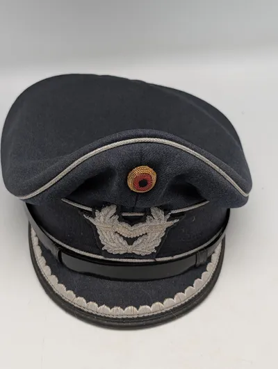 Tysk Luftwaffe Officer Visirhue med Sølvbroderet Egeløvskrans