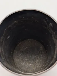 Tysk Militær Becher i Metal med Reliefscener ww1