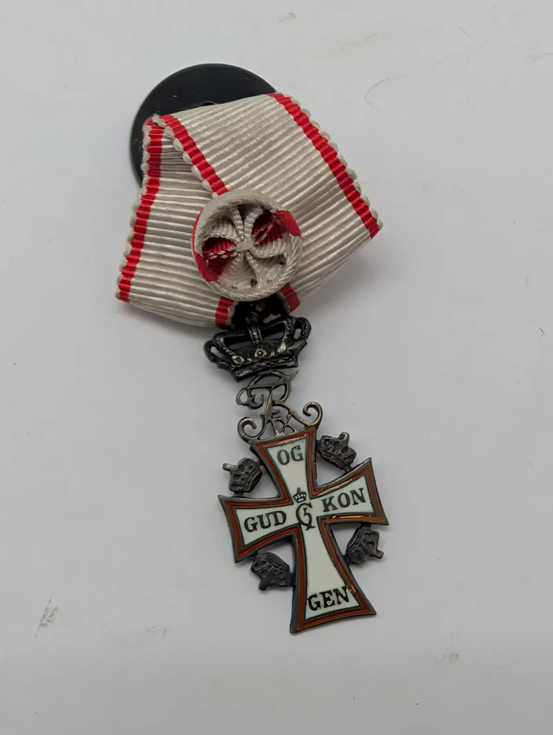 Danish Order of the Dannebrog Knight's Cross Medal with Ribbon miniture 