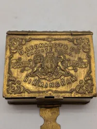 D. Leonardt & Co. Antik Messing Penneæske fra Birmingham