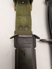 Amerikansk M4 Bajonet med U.S. M8A1 Skede