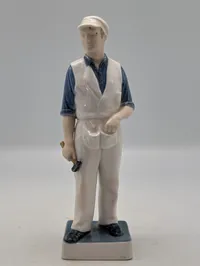 Royal Copenhagen Porcelænsfigur, Tømrer  #4535