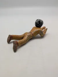 Metalfigur som frihedskæmper fra Maj 1945 