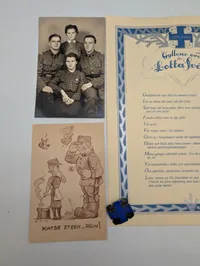 Lotta Svärd Samling med Gyllene Ord Diplom, Emaljenål og Fotografier
