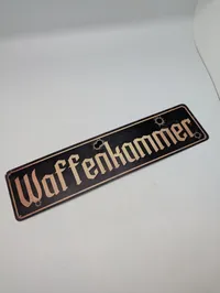 Waffenkammer metalskilt med gotisk skrift