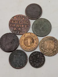 Samling af danske skillingmønter fra det 18. og 19. århundrede