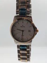 Bulova herreur i tofarvet rustfrit stål med hvid urskive