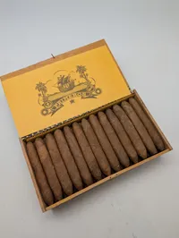 To antikke tyske cigarkasser, Goldgrube og Pflanzer-Dienst med indhold WW2