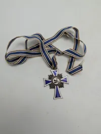 Tysk Moderkors i Sølv (Ehrenkreuz der Deutschen Mutter)