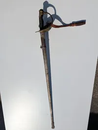 Fransk M1882 Officerssabel med metalskede og læderkvast