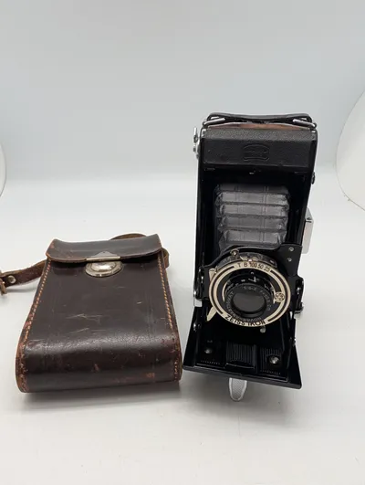 Zeiss Ikon Nettar 515/2 bælgkamera med Novar-Anastigmat 1:6,3 f=10,5 cm