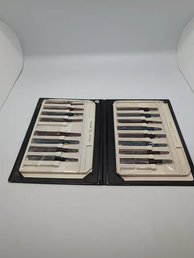 Condor Watchstraps læderremme i præsentationsmappe