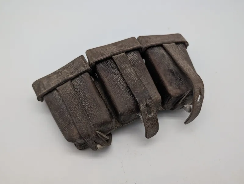 WWII German Mauser K98 Triple Leather Ammo Pouch
