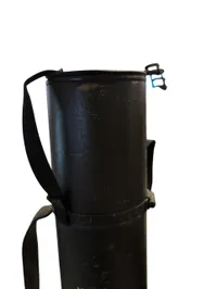 Dansk 84 mm Eksercerpatron Hu M/65 til Carl Gustaf Dysekanon med Transportrør