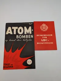 To danske koldkrigs-pjecer: Atombomben og ABC-beskyttelse