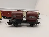 Lot of Five Vintage HO Scale Model Railway Freight Cars