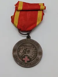 Finsk Medalje for Tapperhed (Urheudesta För Tapperhet) med Røde Kors