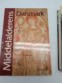 To bøger om dansk middelalderhistorie: Middelalderens Danmark og Danske Korstog