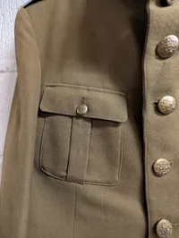 Dansk M/1923 Uniformsjakke i uld med messingknapper,  ( Omsyet 1947 uniform )