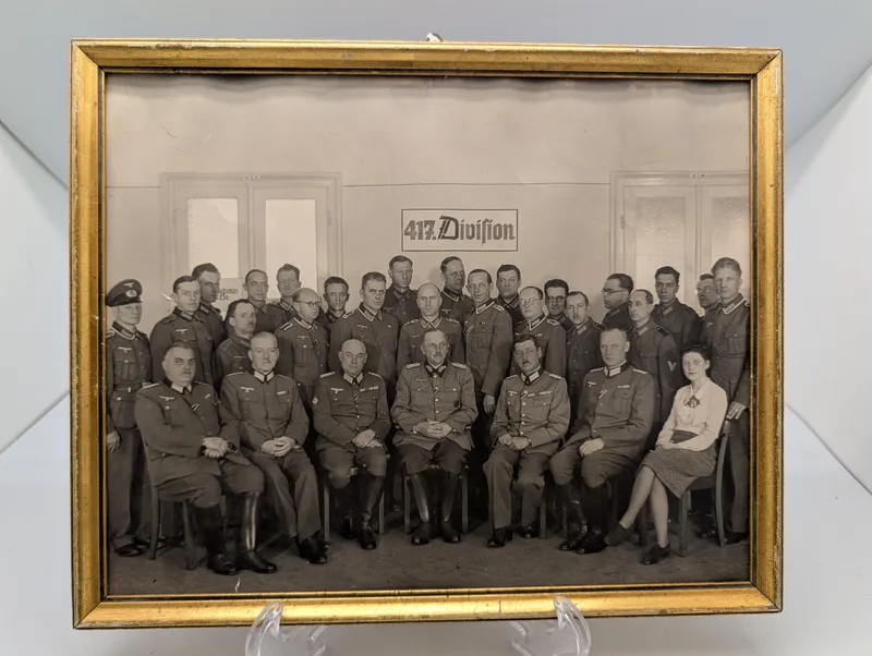 Indrammet gruppefoto af den tyske 417. Division fra 2. verdenskrig