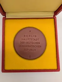 Meissen Böttger Stoneware Berlin Rotes Rathaus Commemorative Medal