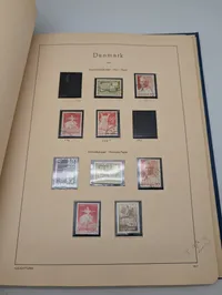 Samling af frimærker i Danmark album og diverse kuverter