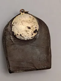 Tibetansk Tsa-Tsa Amulet af Bronze med Vaisravana