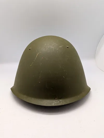 Sovjetisk SSh-60 Stålhjelm,