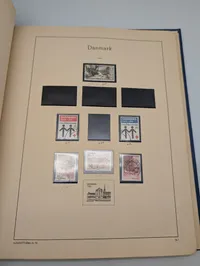 Samling af frimærker i Danmark album og diverse kuverter