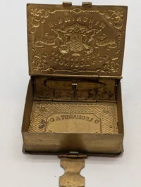 D. Leonardt & Co. Antik Messing Penneæske fra Birmingham