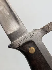 Dansk M/1915 Krag-Jørgensen bajonet med serienummer 108330
