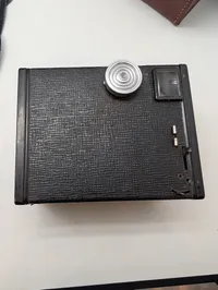 Minolta AF-Tele Super og Vredeborch Vrede Box kameraer med tasker