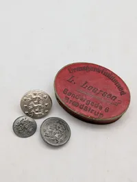 Samling HIPPO knapper WW2 